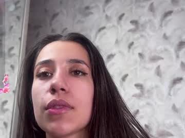 couple Sex Cam Girls That Love To Be On Top with crazy_girl_ss