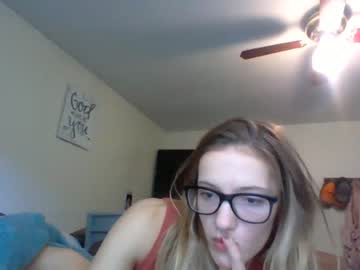 girl Sex Cam Girls That Love To Be On Top with sarahtucker23