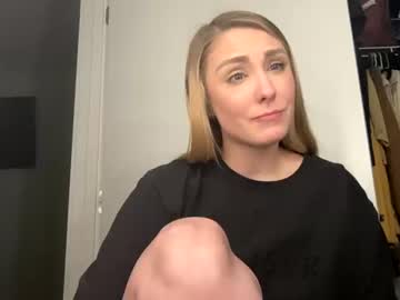 girl Sex Cam Girls That Love To Be On Top with southernbunnyxo