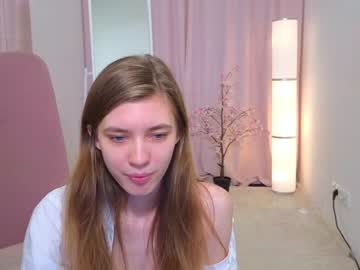 girl Sex Cam Girls That Love To Be On Top with ellaxsunrise