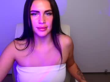 girl Sex Cam Girls That Love To Be On Top with olivia_blade