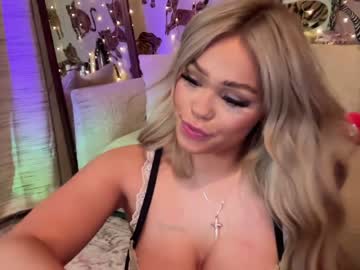 girl Sex Cam Girls That Love To Be On Top with ari_02