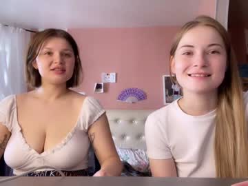 couple Sex Cam Girls That Love To Be On Top with angry_girl