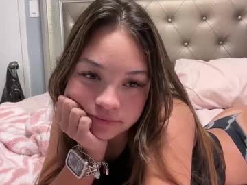 girl Sex Cam Girls That Love To Be On Top with sophialynnxx