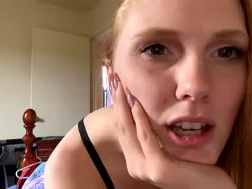 girl Sex Cam Girls That Love To Be On Top with holliann0323
