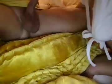 couple Sex Cam Girls That Love To Be On Top with natalie_and_daddy