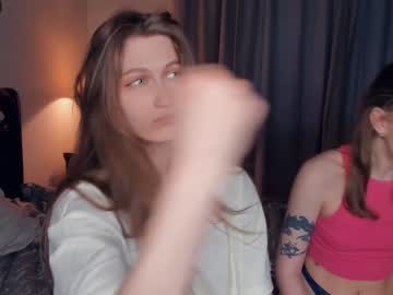 couple Sex Cam Girls That Love To Be On Top with _hollydolly_