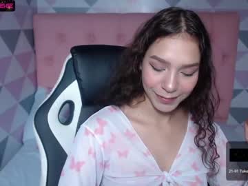 girl Sex Cam Girls That Love To Be On Top with alanna_smithx