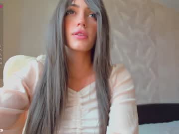 girl Sex Cam Girls That Love To Be On Top with milena_manin