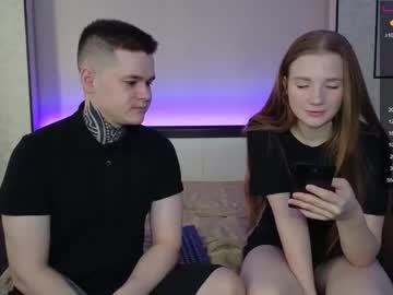 couple Sex Cam Girls That Love To Be On Top with candy_bunnies