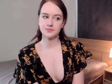 girl Sex Cam Girls That Love To Be On Top with beatrixdurow