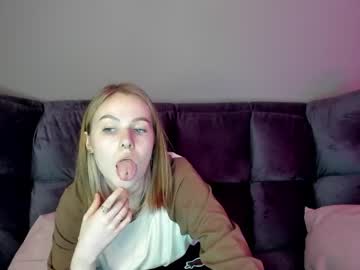 girl Sex Cam Girls That Love To Be On Top with eva_simmons