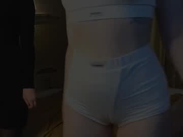 couple Sex Cam Girls That Love To Be On Top with odettedurston