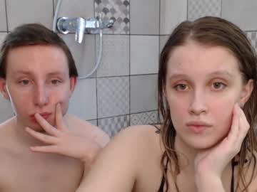 couple Sex Cam Girls That Love To Be On Top with lian004
