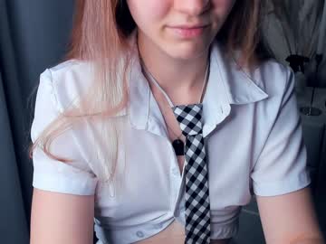 girl Sex Cam Girls That Love To Be On Top with caressing_glance