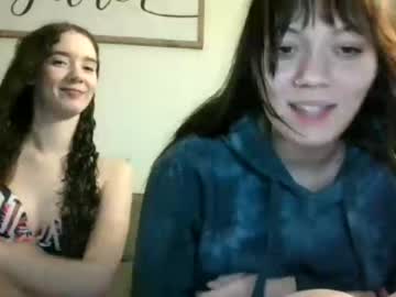 girl Sex Cam Girls That Love To Be On Top with stevieeebaby