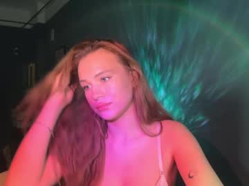 girl Sex Cam Girls That Love To Be On Top with relax_girll