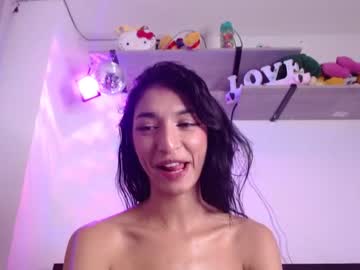 girl Sex Cam Girls That Love To Be On Top with lucy_fernandez