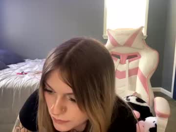 girl Sex Cam Girls That Love To Be On Top with quinnie69