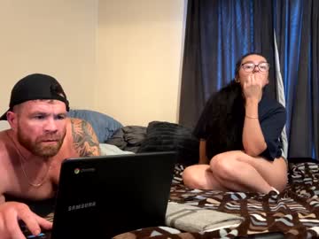 couple Sex Cam Girls That Love To Be On Top with daddydiggler41