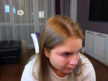 girl Sex Cam Girls That Love To Be On Top with hildacordery