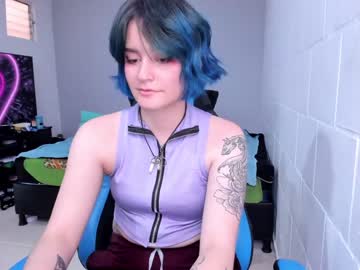 girl Sex Cam Girls That Love To Be On Top with neeko_1