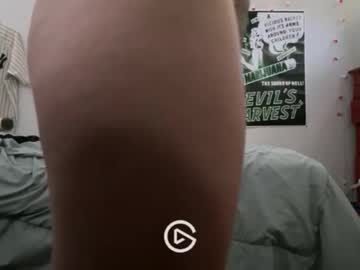 couple Sex Cam Girls That Love To Be On Top with cutecouple253