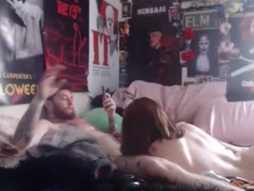 couple Sex Cam Girls That Love To Be On Top with taylorandlance