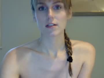 girl Sex Cam Girls That Love To Be On Top with veronicaisbackkk