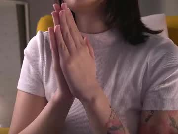 girl Sex Cam Girls That Love To Be On Top with petraharn