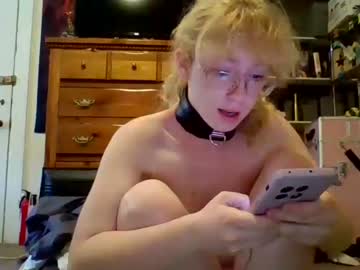 girl Sex Cam Girls That Love To Be On Top with blonde_katie