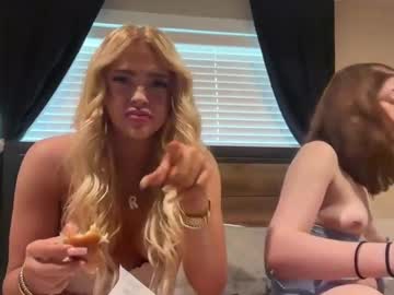 girl Sex Cam Girls That Love To Be On Top with lizzymariee