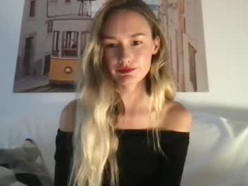 girl Sex Cam Girls That Love To Be On Top with sweetcocoalice