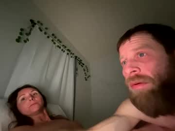 couple Sex Cam Girls That Love To Be On Top with midwest125