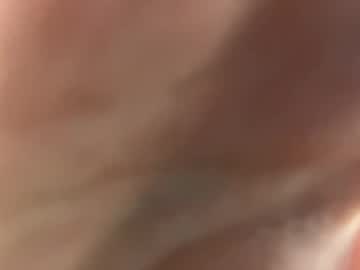 couple Sex Cam Girls That Love To Be On Top with reddutcb