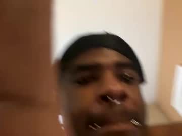 couple Sex Cam Girls That Love To Be On Top with traphouseslim