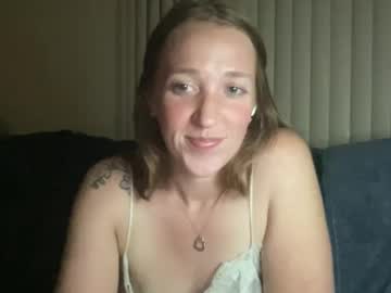 girl Sex Cam Girls That Love To Be On Top with jingersnapcookie