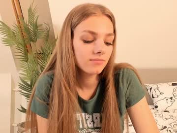 girl Sex Cam Girls That Love To Be On Top with odelindabracher