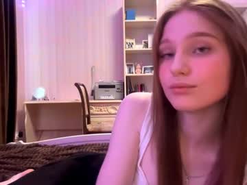 girl Sex Cam Girls That Love To Be On Top with letiz_miss_kiss