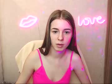girl Sex Cam Girls That Love To Be On Top with emily_kimm