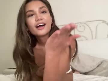 girl Sex Cam Girls That Love To Be On Top with nikkibubble