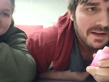 couple Sex Cam Girls That Love To Be On Top with mleppo30