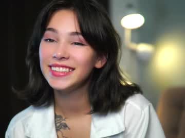 girl Sex Cam Girls That Love To Be On Top with neroliamara