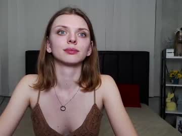 girl Sex Cam Girls That Love To Be On Top with sweettjenny