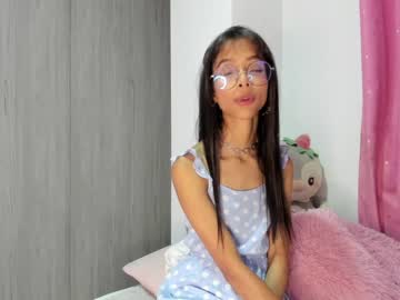 girl Sex Cam Girls That Love To Be On Top with littlemoon18