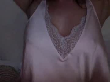 girl Sex Cam Girls That Love To Be On Top with nikkibby806368