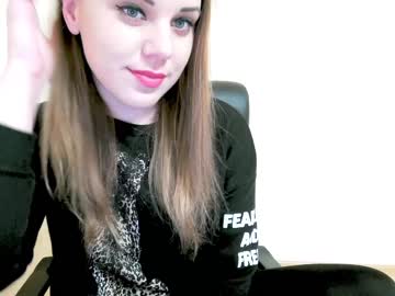 girl Sex Cam Girls That Love To Be On Top with limebabykristi123