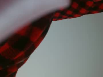 couple Sex Cam Girls That Love To Be On Top with angelinasnoww