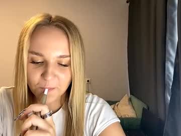 girl Sex Cam Girls That Love To Be On Top with sheenahanks