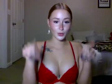 girl Sex Cam Girls That Love To Be On Top with sallybae555